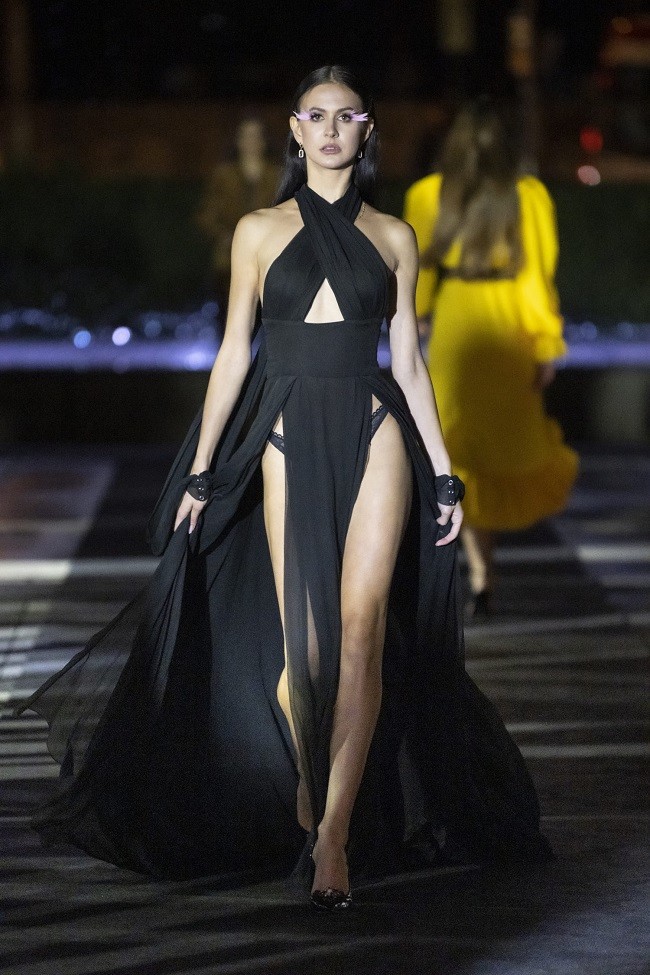 Платье "Black Swan" RUNWAY